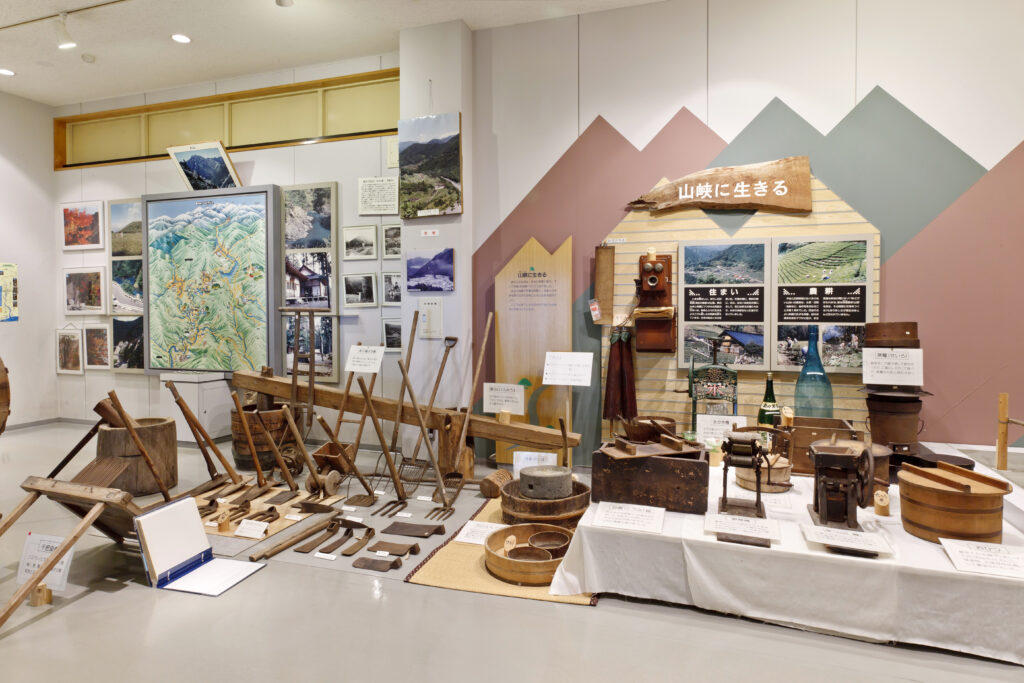 資料館やまびこの展示室